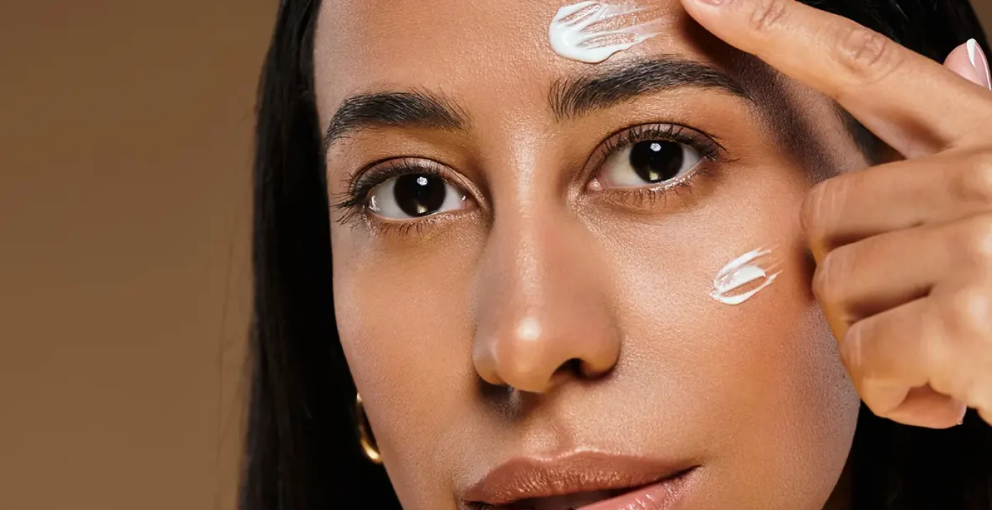 Medical-Grade-vs.-Over-the-Counter-Skincare-blog-hero